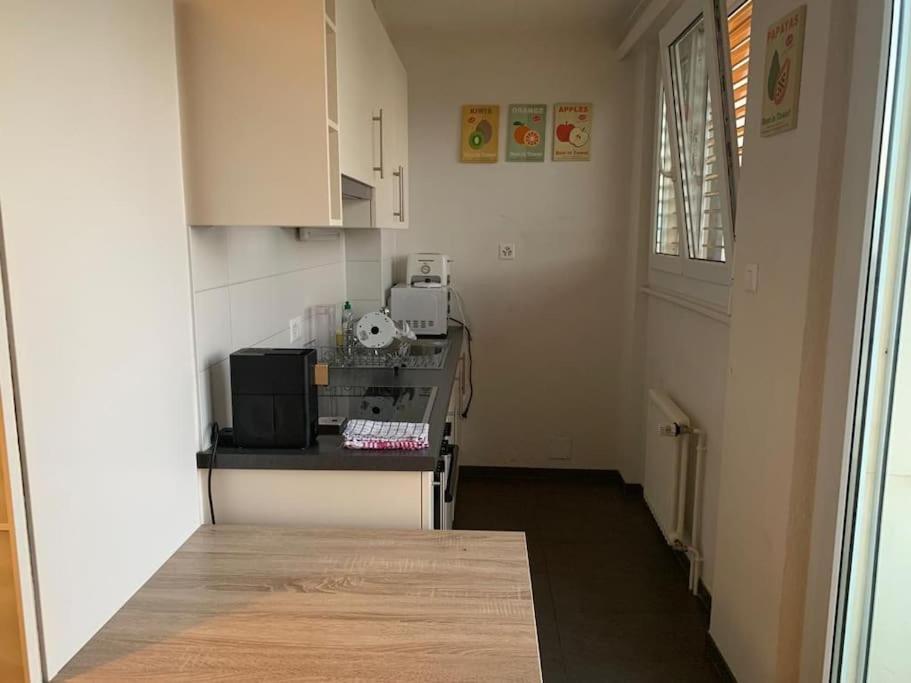 Beautiful Studio 2 Minutes From The Train Station Apartamento Lausana Exterior foto